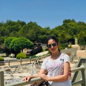 Meet your Posher, Meriam